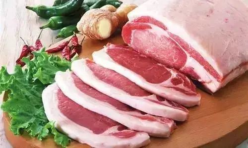 产能继续恢复。今年4月，北京的猪肉价格又下跌了12%