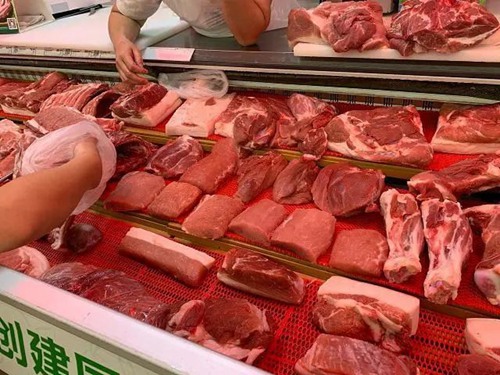 猪肉价格反弹，上市生猪企业获得更多政府稳定价格和确保供应的政策
