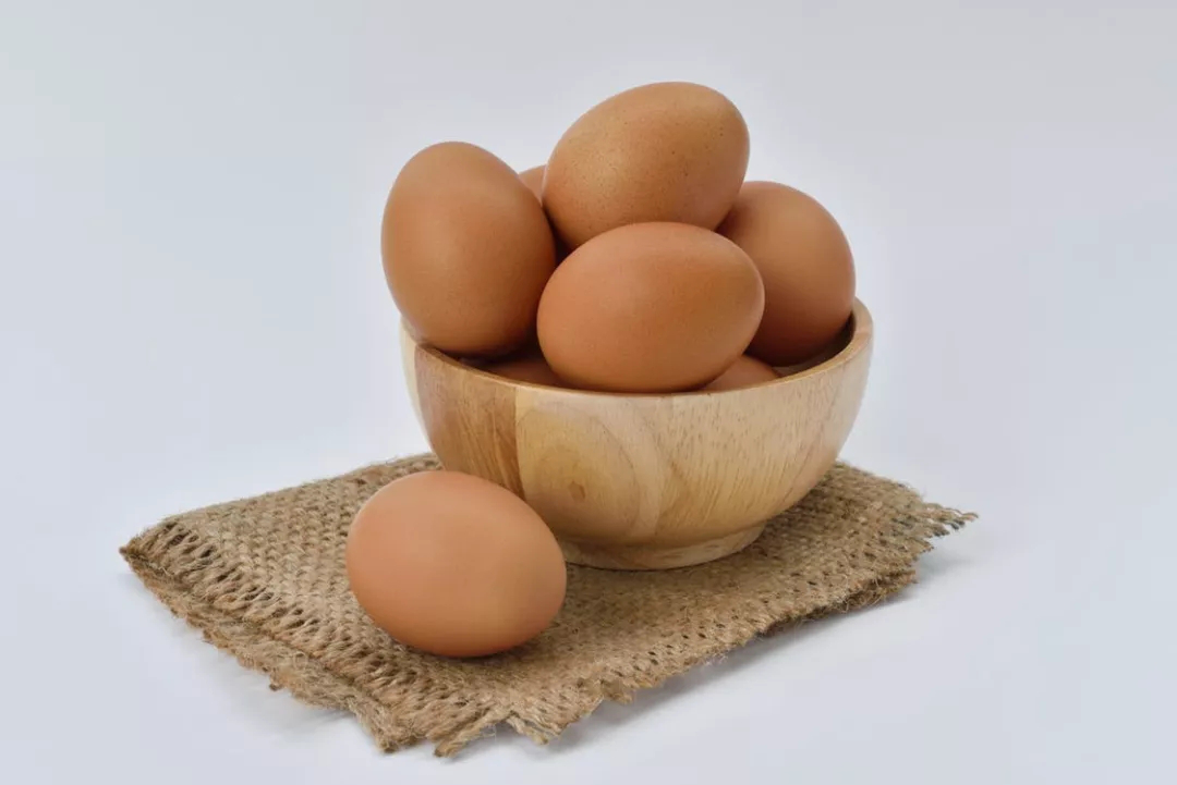 旺季蛋价不平静，养殖业很难有大丰收。
