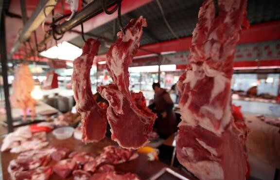 四川:连续两个月下降。猪肉价格已跌破每斤20元