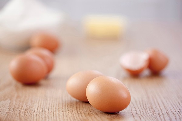 鸡蛋和家禽连续九滴填满该栏。当地鸡蛋价格“破9”