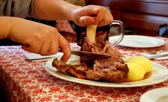 德国再次出现5例非洲猪瘟，许多国家宣布将禁止从德国进口猪肉
