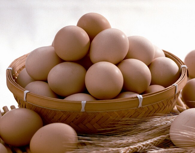鸡蛋价格在半年内下降了近30%。均价每斤3.2元专家:秋季后可能会继续上涨

