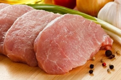 中国一年买39亿！德国猪肉价格下降了40%，养殖场还积压了几十万头猪？
