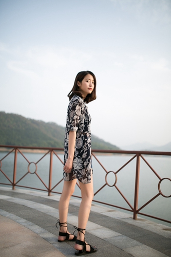 夏季+气质+清爽 尽显青春活力的夏日搭配