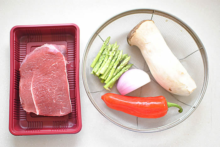 杏鲍菇黑椒牛肉粒