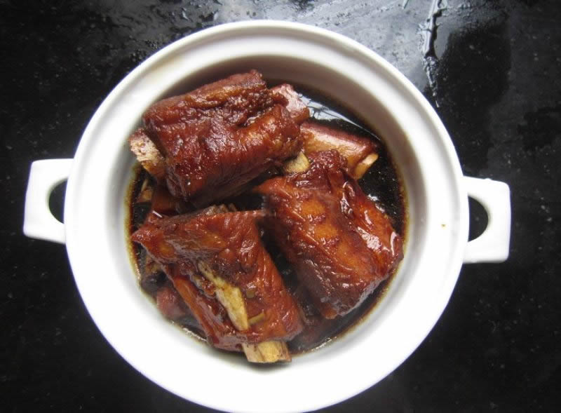 香菇红烧排骨的做法