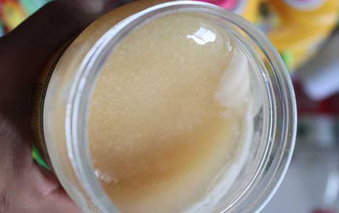 珍珠粉蜂蜜面膜的功效及简易方法