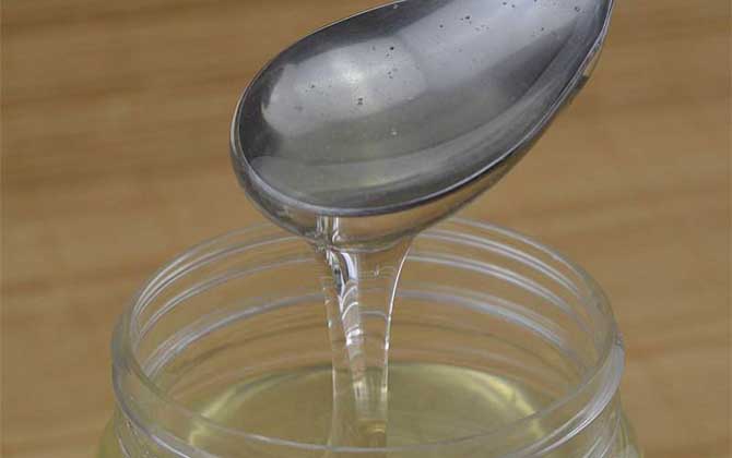 白蜂蜜的功效、作用及食用方法