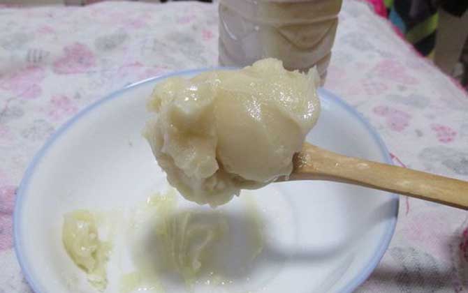 蛋清蜂蜜面膜怎么做最简单？