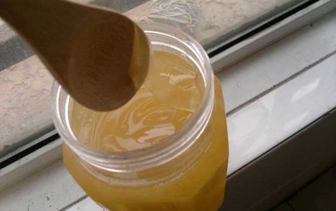 哺乳期女性可以喝蜂蜜吗？