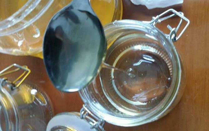 如何正确制作蜂蜜柠檬茶？