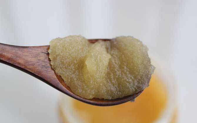 假蜂蜜有什么特点？除了外观和口感，结晶也是一个重要的特征！